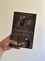 Gareth P. Jones - The Thornthwaite Inheritance, Roman 📚