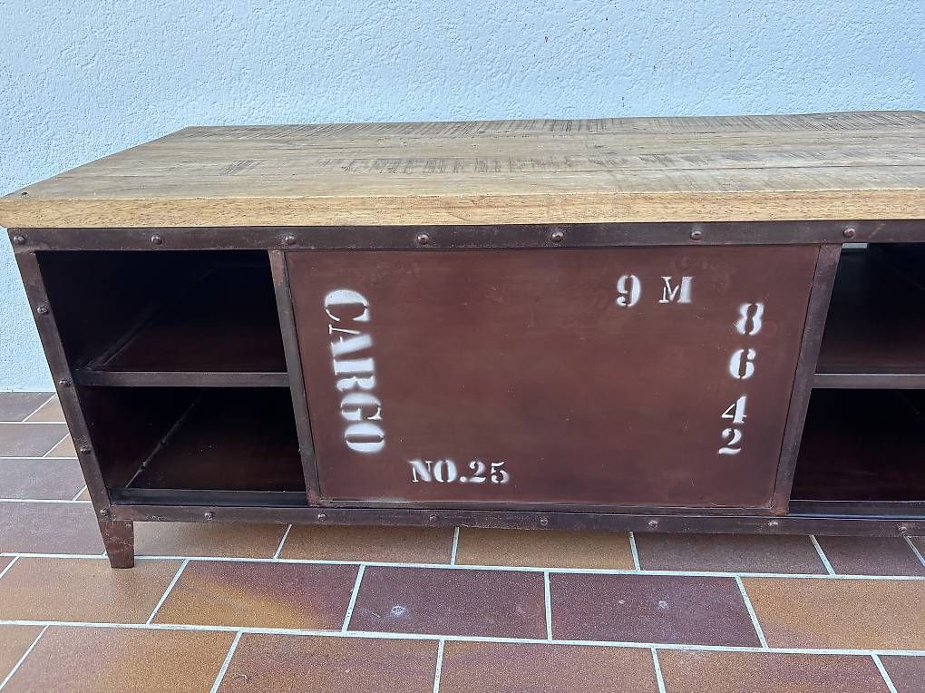 Mobili TV: Meuble télé  – Usato da Villarbeney venduto da hel_75mn 1