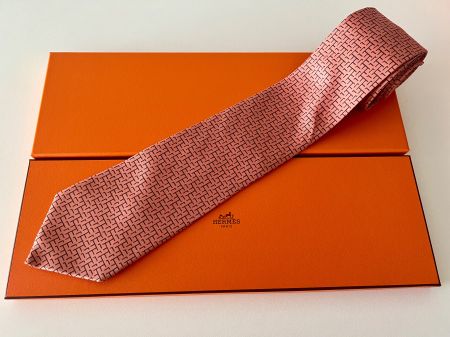 Cravate HERMES-Paris „Orange Labyrinth“ - avec box original