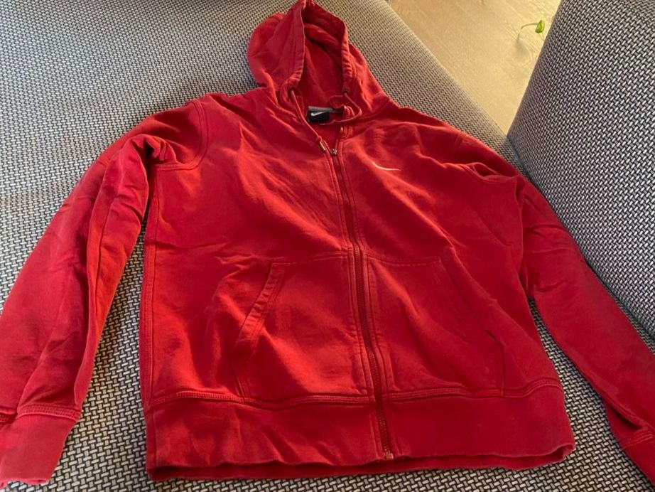 Nike Maglioni & Felpe: Nike Hoody / Hanorac / Kapuzenpullover – Usato da Morges venduto da inf_2qtx 5
