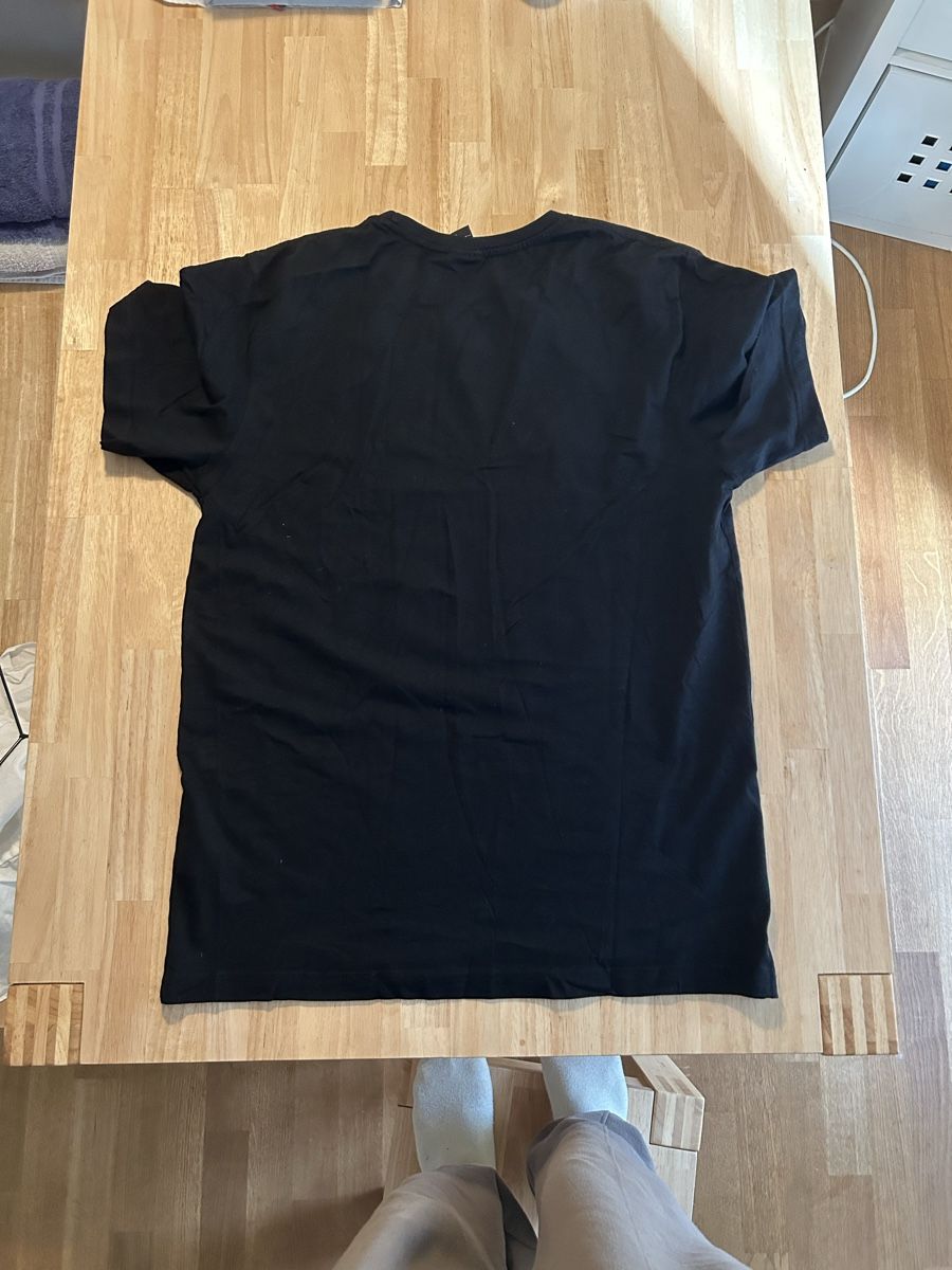 T-Shirts: Caylor Tshirt – Gebraucht aus Winterthur von gaby.00 1