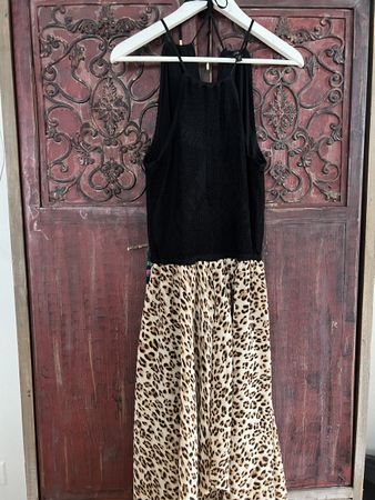 Guess Kleid Gr. M wie neu