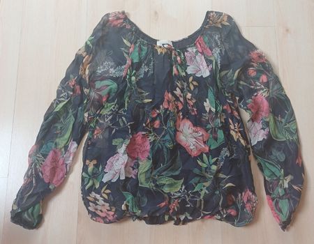 Cartoon, Bluse mit Blumenmuster, Grösse 42, Top Zustand