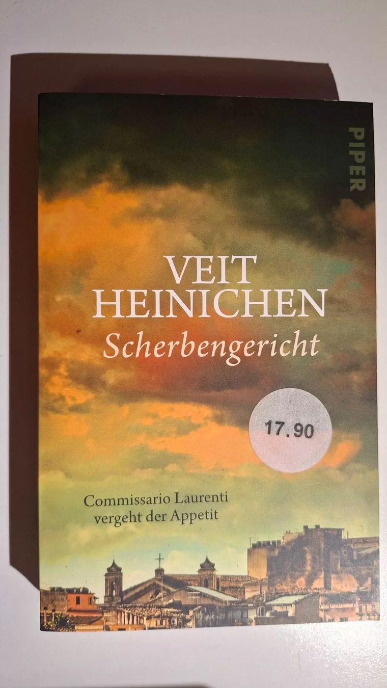 Bücher: Veit Heinichen: Scherbengericht – Gebraucht aus Dietikon von Buchantiqdietikon