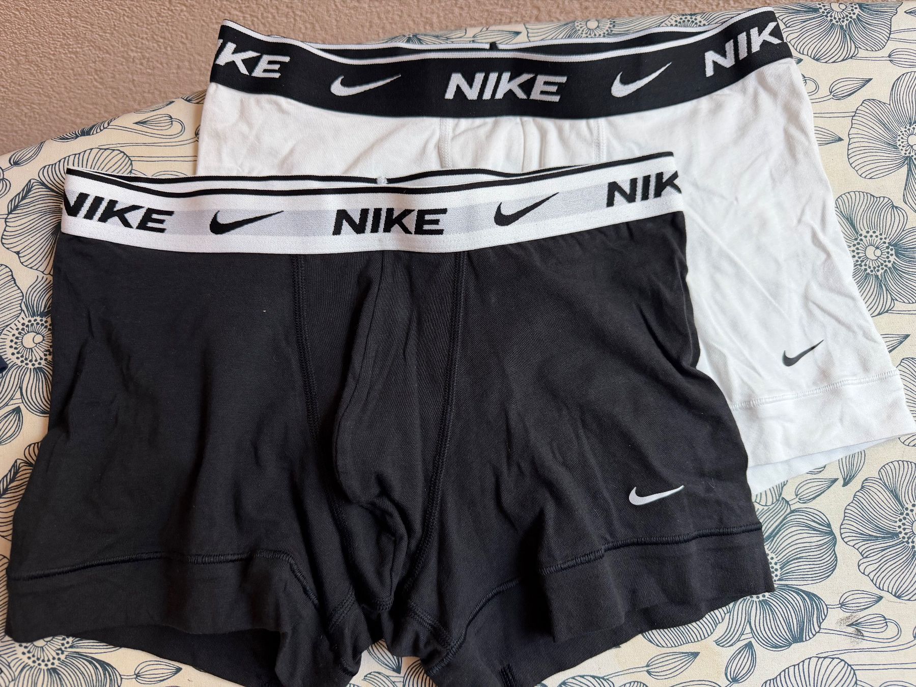 Nike Biancheria intima: Boxers Nike homme taille S – Nuovo (secondo la descrizione) da Savagnier venduto da Pivovar2