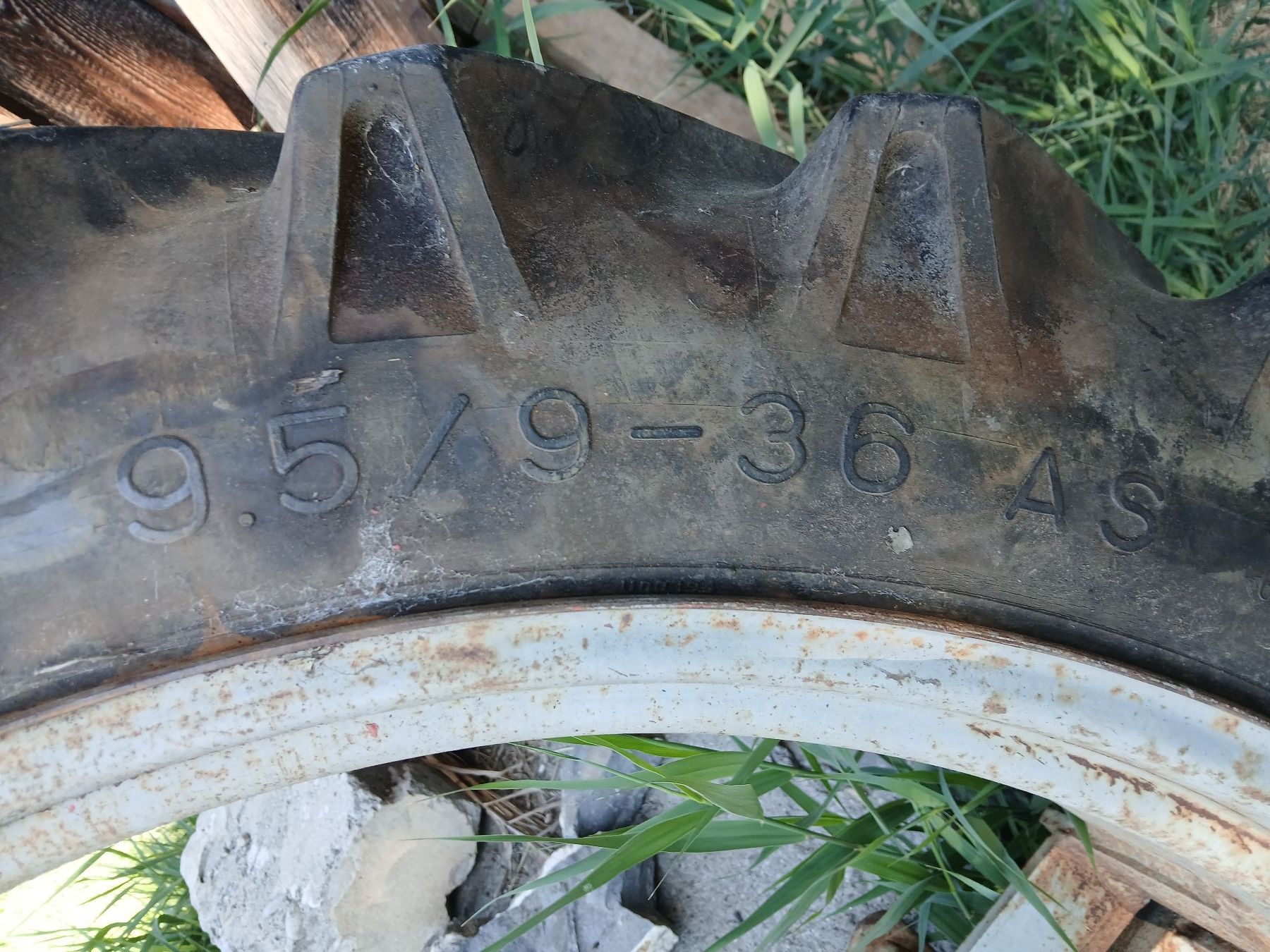 Trattori: Doppelräder (Müller) 9.5/9-36 zu Traktor – Usato da Landquart venduto da Tractospeed01 1