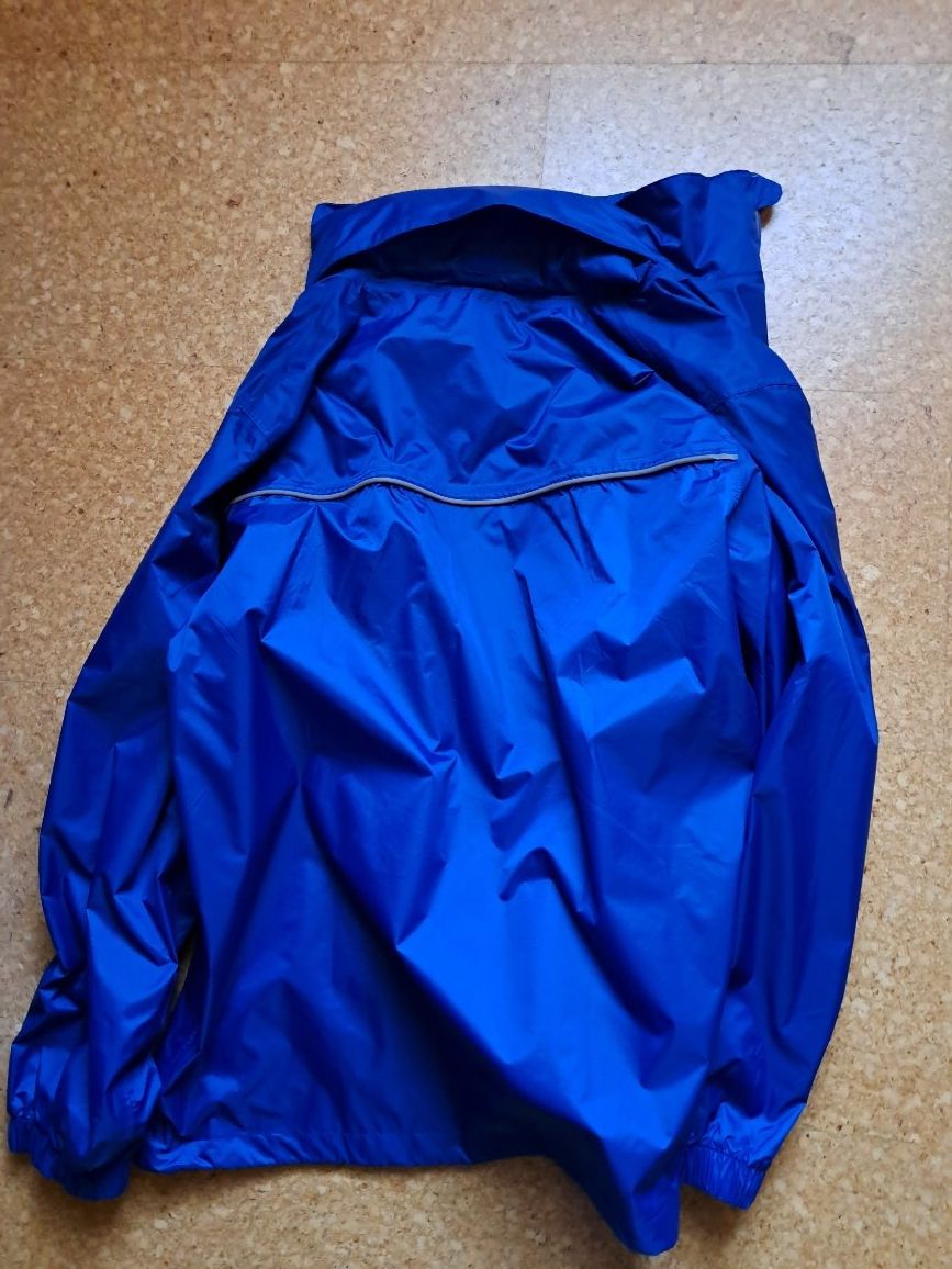 Giacche: Regenjacke Grösse L – Nuovo (secondo la descrizione) da Schüpfheim venduto da madeleine69 1