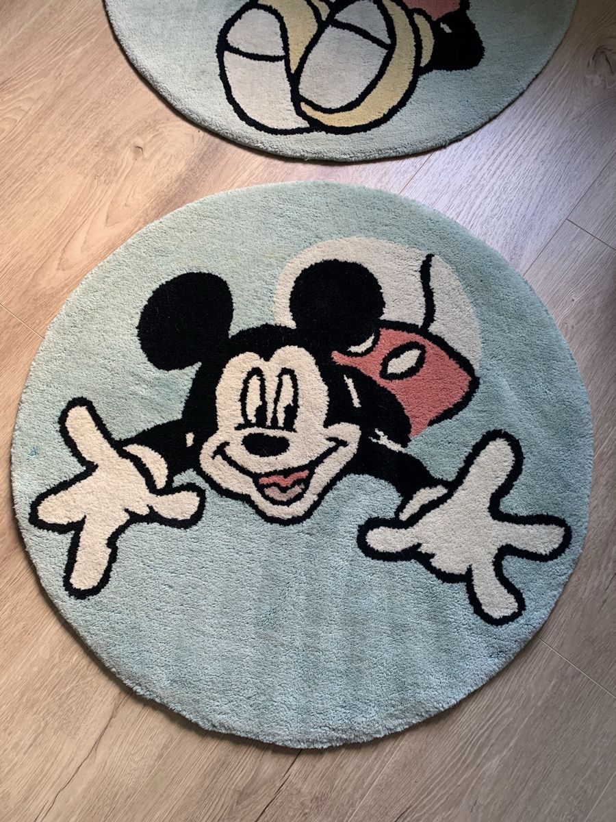 Teppiche: Deux tapis ronds Mickey Mouse Disney – Gebraucht aus St-Imier von gui_6b6f 1