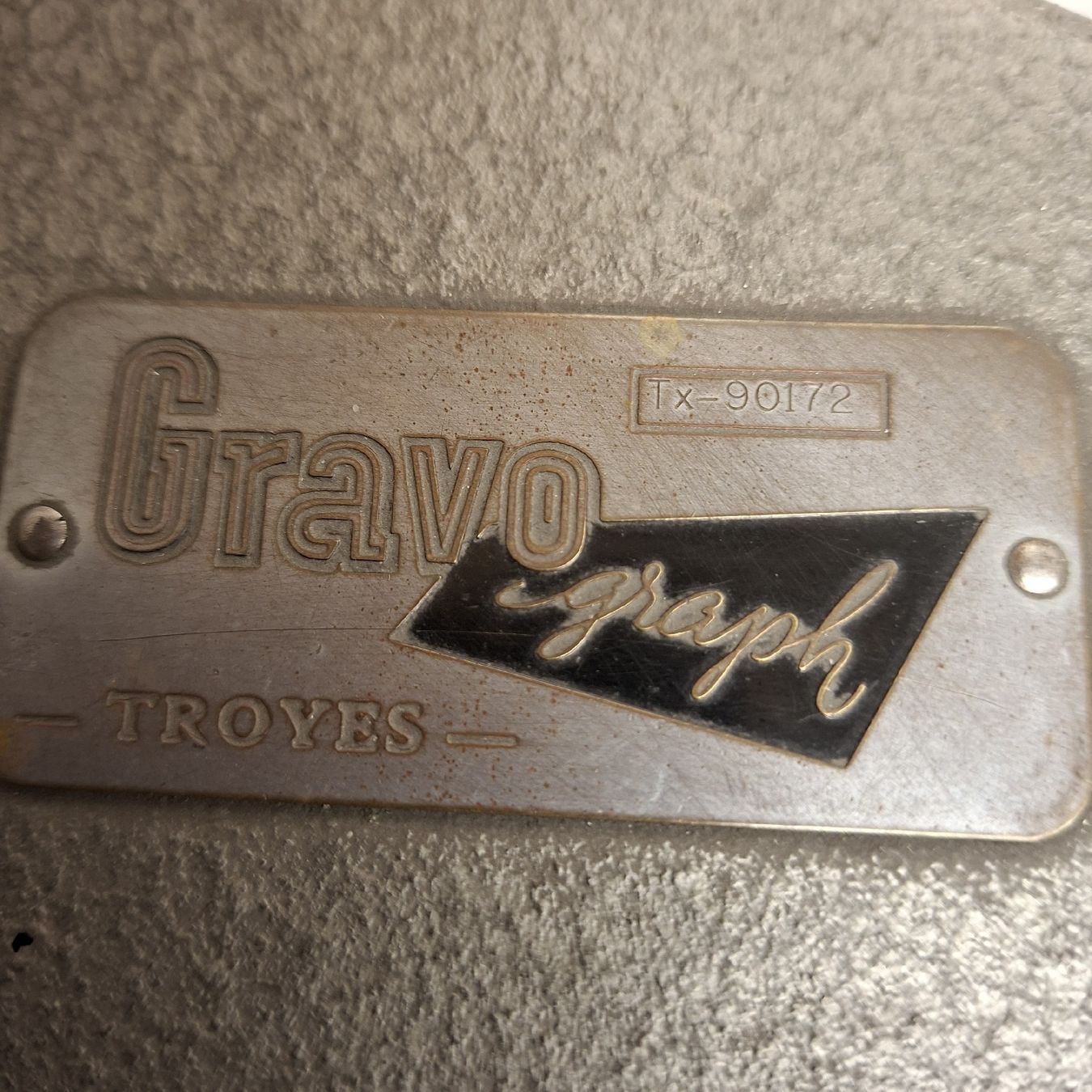 Tutte le macchine: Graviermaschine Gravograph Typ Tx 90172 – Usato da Hüswil venduto da Tanzfuedle 2