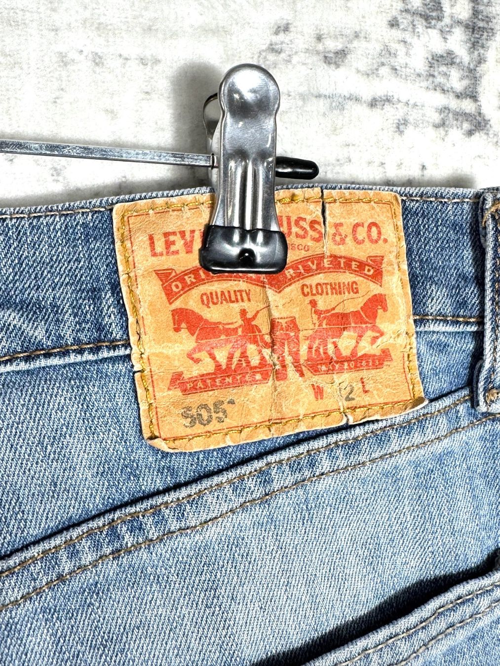 Levi's Pantaloni: LEVI'S 505 DENIM SHORTS Sz: 32 – Usato da Cortaillod venduto da Stay_Alive_vintage 4