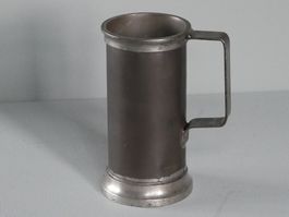 ANTIKER MASSBECHER EISENBLECH MIT EICHPUNZEN