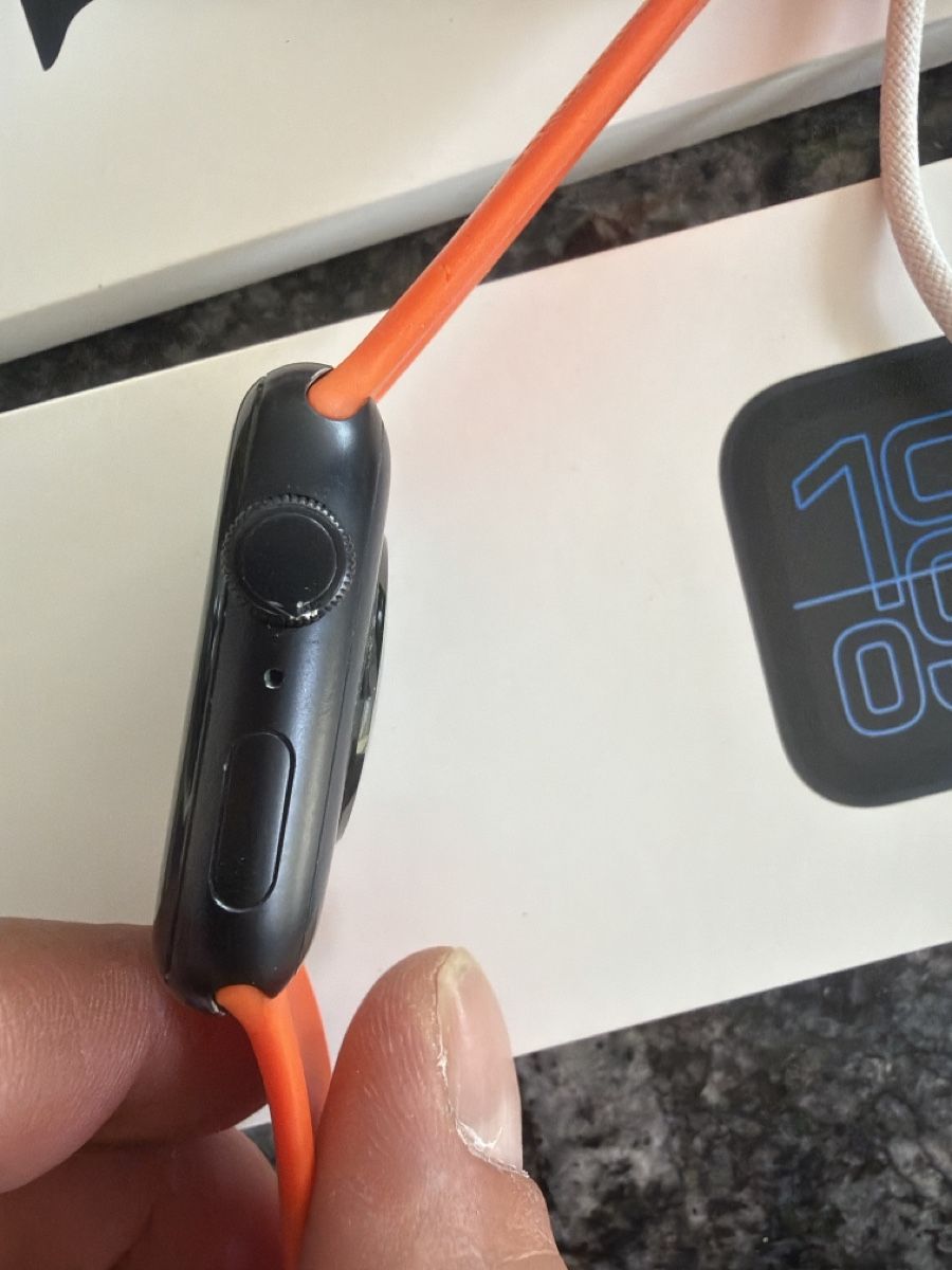 Apple Smartwatch: Apple Watch SE 44mm  A3328   10  /  25 – Gebraucht aus Wetzikon ZH von philippe_22 4