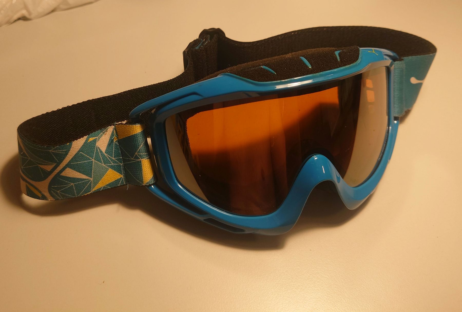 Occhiali & Lenti: Sehr schöne Skibrille Cébé – Usato da Fraubrunnen venduto da PlueschPanda