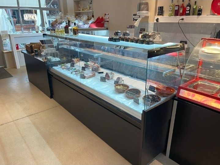 Allestimento di negozi e stand fieristici: Kühltheke #14 – Usato da Wuppenau venduto da Gastro.Wuppenau