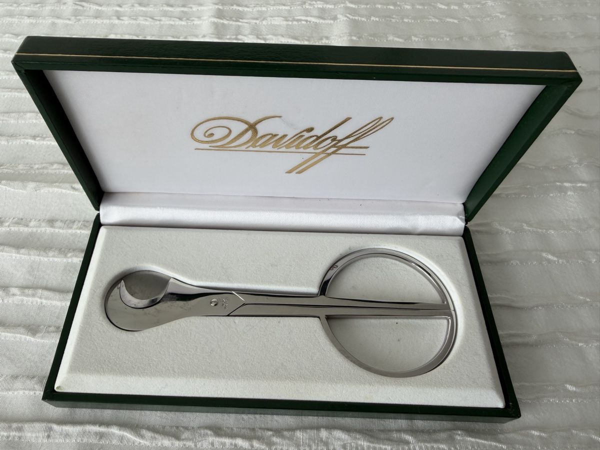 Davidoff Sigari: Davidoff Zigarren Schere, OVP – Nuovo (secondo la descrizione) da Safenwil venduto da Corahund