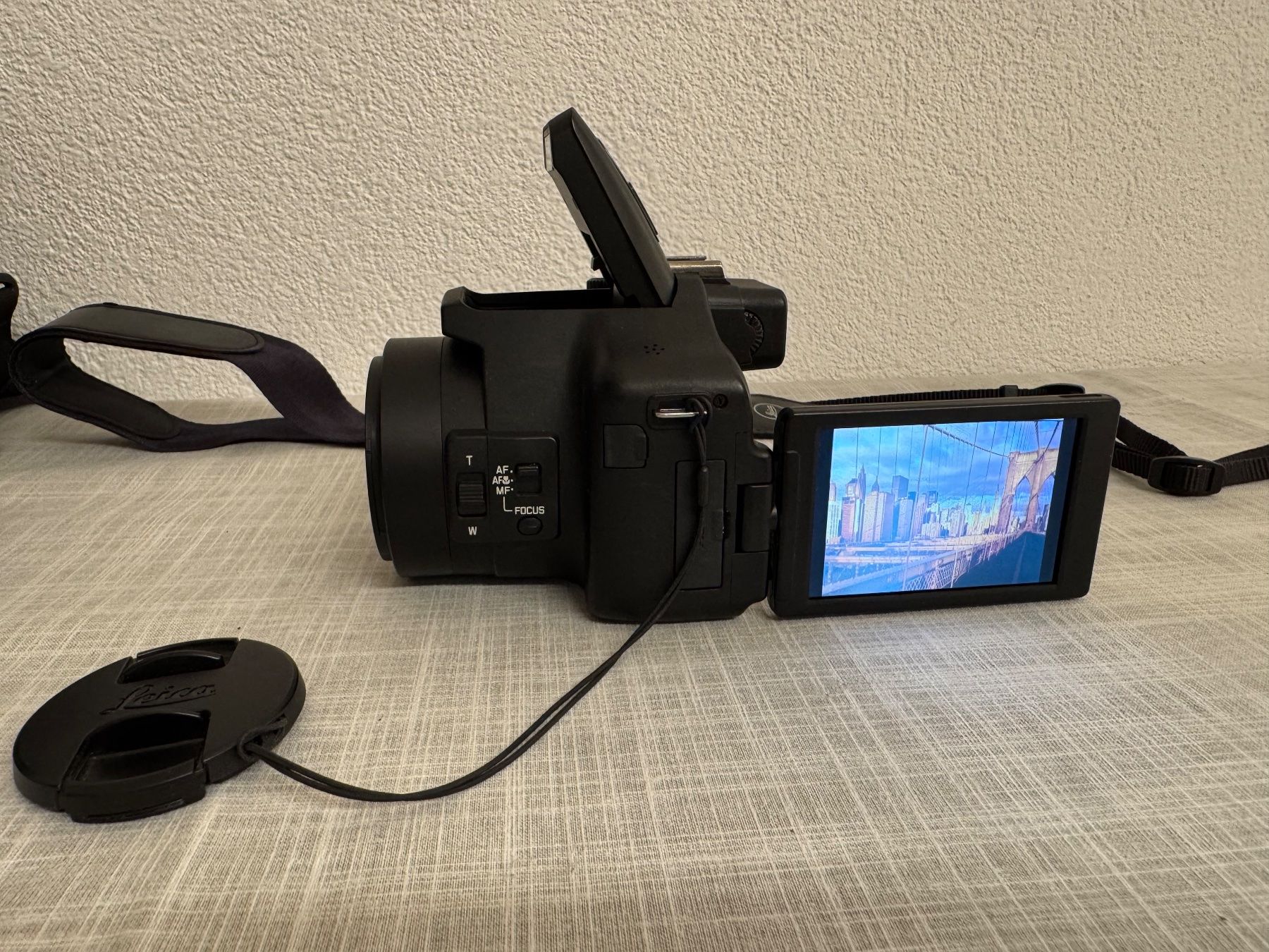 Leica Fotocamera: Leica V-Lux 3, Digitalkamera – Usato da Frauenfeld venduto da dilili 6