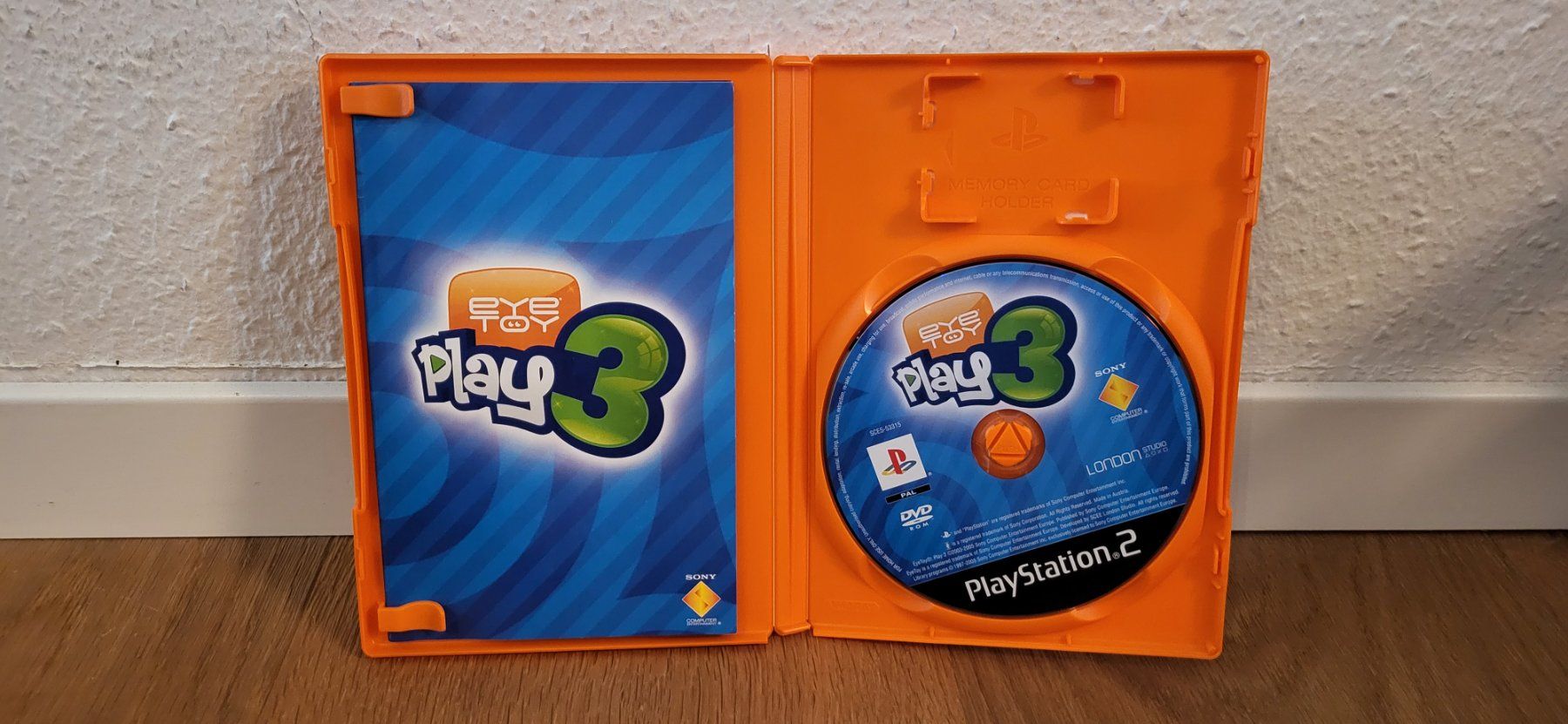 Sony Jeux: PS 2 - Eye Toy Play 3 – D'occasion à Münsingen par DigitaleSpielecke 2