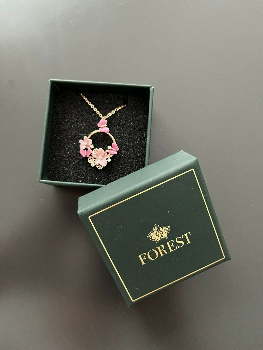 Ciondoli: Forest Pendentif, Singapore – Usato da Geneve venduto da mge_2pns 2