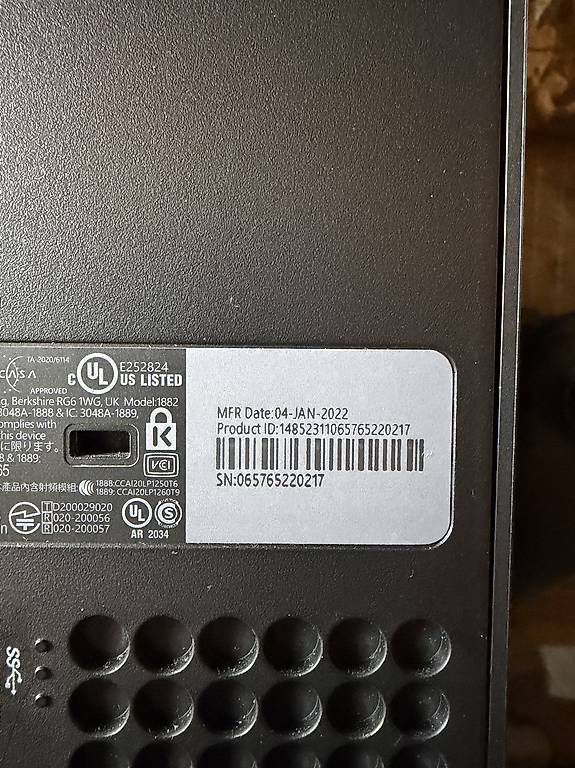 Microsoft Consoles: Xbox Series X 1TB – D'occasion à Matzendorf par fordturbo 2