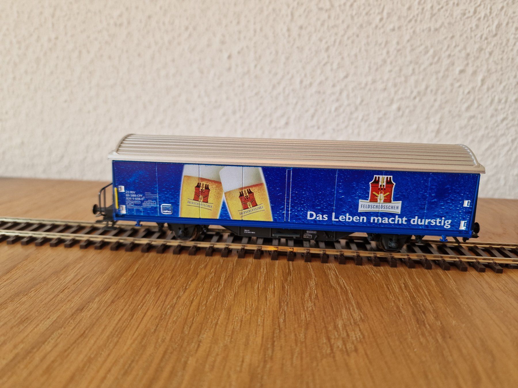 Märklin Modellini di ferrovie: SBB Feldschlösschen Güterwagen H0 – Usato da Matten b. Interlaken venduto da lor_hr9w