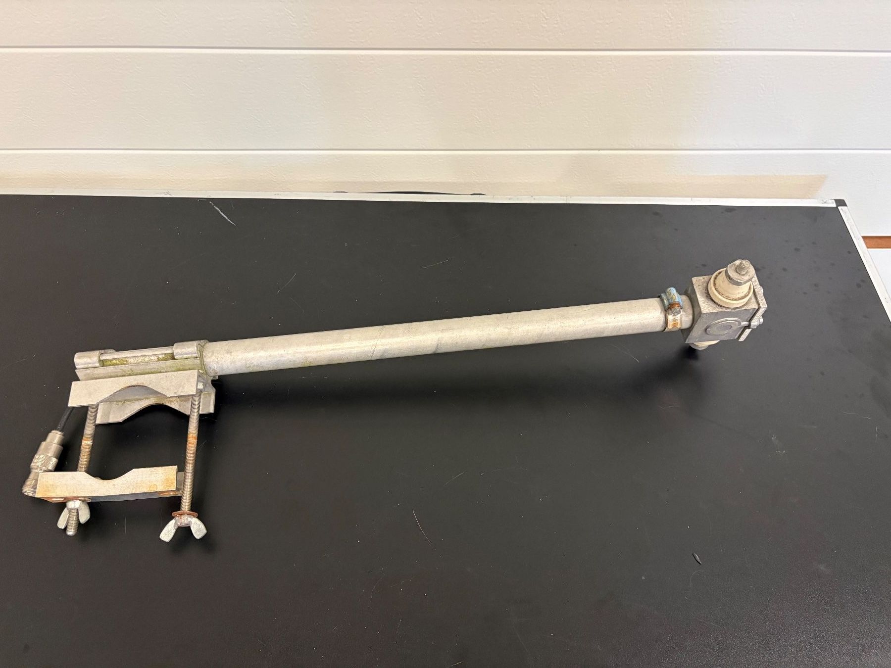 Funktechnik: Magnetantenne MFJ Loop Antenne gebrauchter Zustand – Gebraucht aus Wiesendangen von plus-minus 4