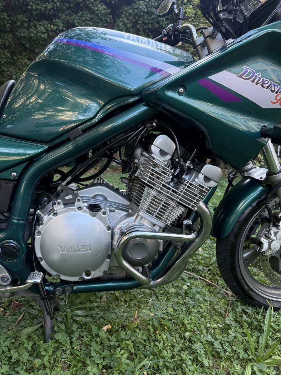 Yamaha Strada: YAMAHA DIVERSION XJ 900 CC – Usato da Winterthur venduto da Fabio_46 3