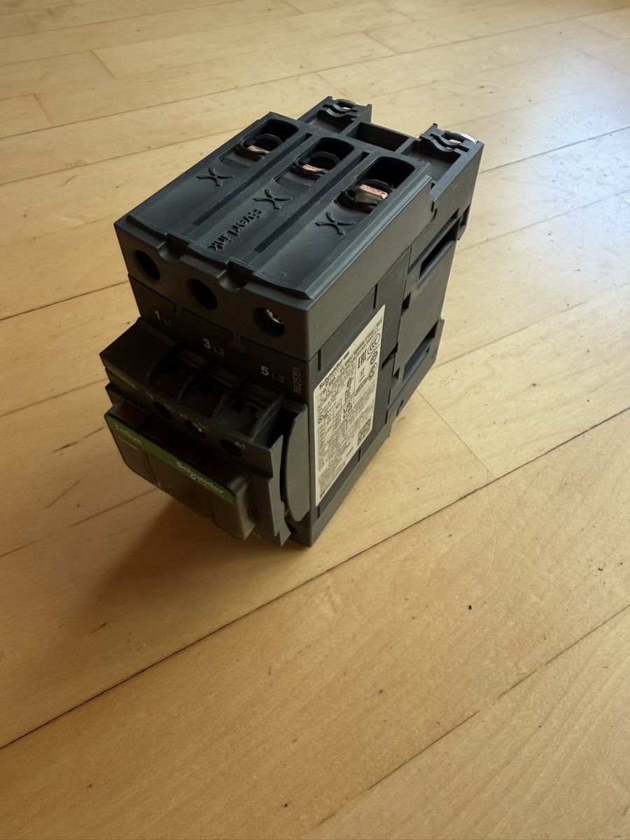 Elektrotechnik: Schütz LC1D50AB7 Schneider Electric – Neu (gemäss Beschreibung) aus Langenthal von len_6rrp 3