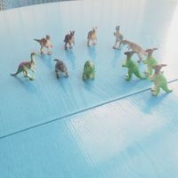 11 Dinosaurier / Kunststoff