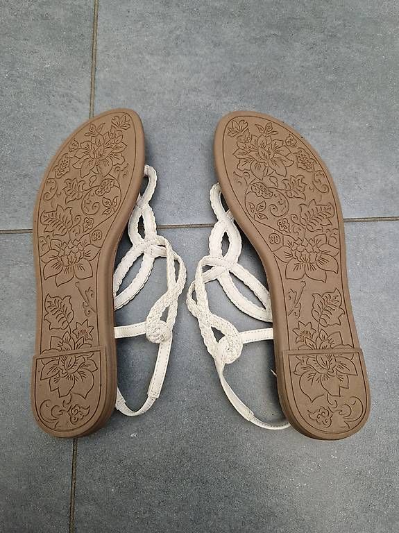Damenschuhe: Sandalen Gr. 38 – Gebraucht aus Muttenz von bebbi523 1