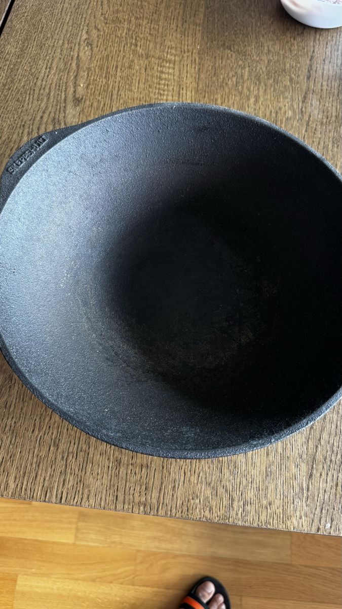 Skeppshult Pfannen: Skeppshult Gusseisen Wok – Gebraucht aus Zürich von luc_29ct 3