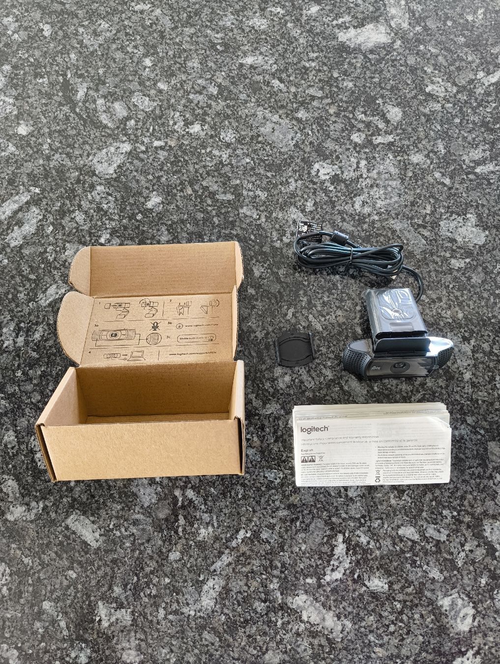 Logitech Webcams: Webcam Logitech C920e HD 1080p | unbenutzt  – Neuf avec emballage d'origine à Burgdorf par wep_bx2q 2