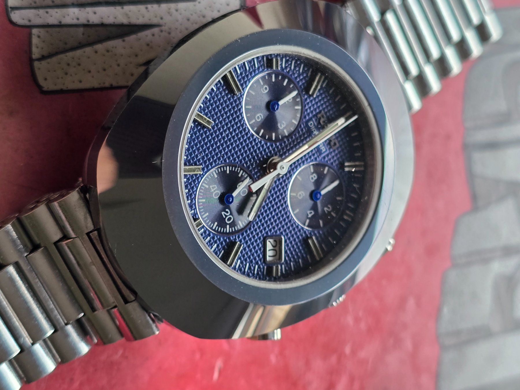 Rado Orologi: 704 Rado Diastar Date Chronograph Wunderschoen – Usato da Muri AG venduto da Corredor 9