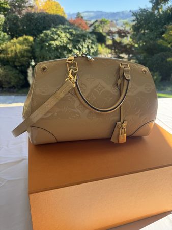 Louis Vuitton Santa Monica MV Dune