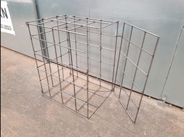 Metallkäfig aus Theaterproduktion