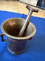 Antiker Mörser mit Stössel, Messing