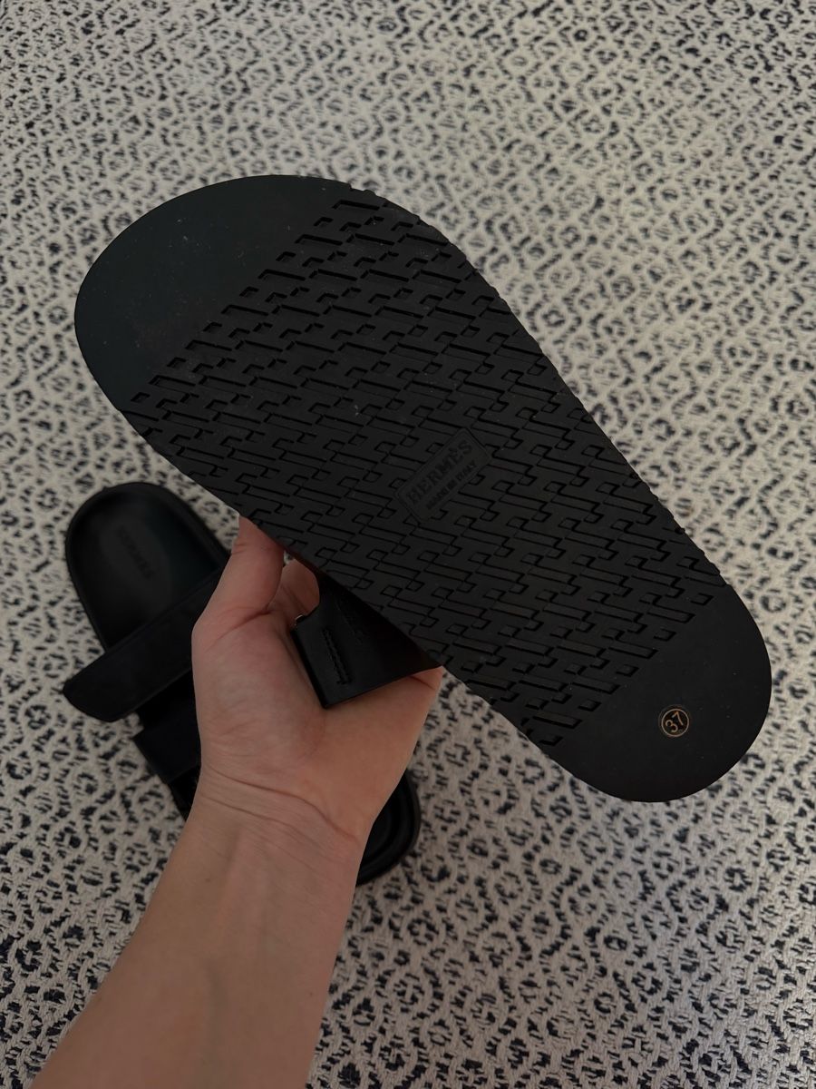Scarpe da uomo: Stylish Black Hermes Sandals - Size 36 – Nuovo e nell'imballaggio originale da Wallisellen venduto da bod_72km 2