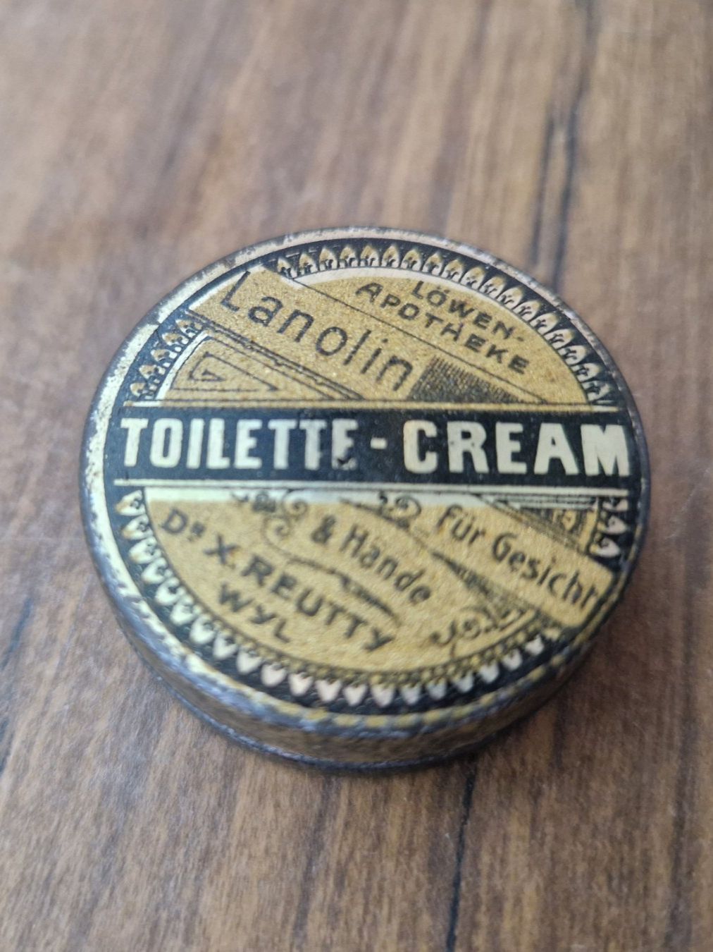Pots: Antike Blechdose Toilette Cream Lanolin – D'occasion à Mörschwil par antiksalon 1