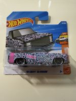 Hot Wheels '83 Chevy Silverado - Black Widow 1:64