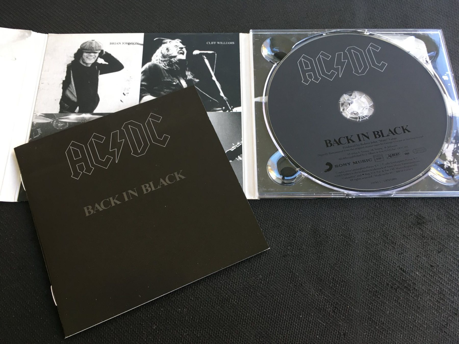 CD: AC/DC - Back in Black -CD- – Usato da St.Gallen venduto da MedienJoe 1