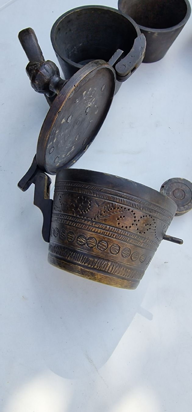 Waagen und Gewichte: Complete weight set metal cup weights or pot weights apothec – Gebraucht aus Pfäffikon SZ von Brocki-21 3