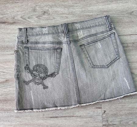 💜Gr 36 Stretch Jeans Jupe Rock mit Strass Totenkopf