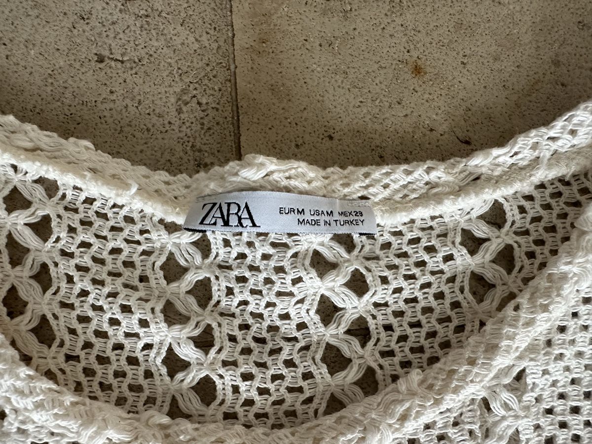 Zara Pullover & Sweatshirts: Damen Strickpullover Zara weiss Grösse M gehäkelt – Gebraucht aus Buchs SG von Sunie 1