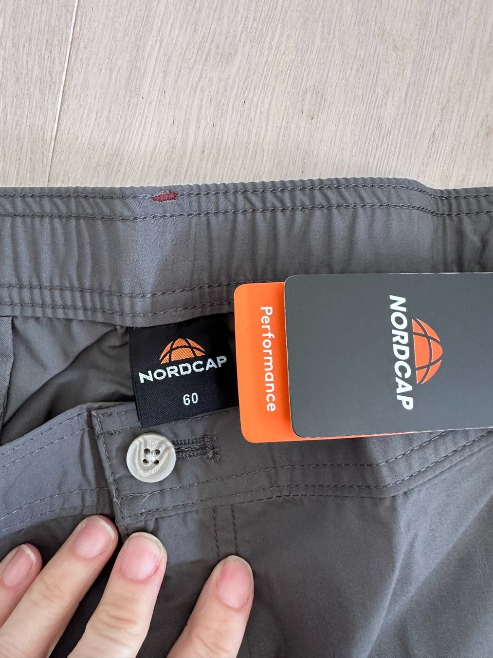 Pantaloni: Herrenhose Gr. 60 – Usato da Balzers venduto da NinaSprenger 1