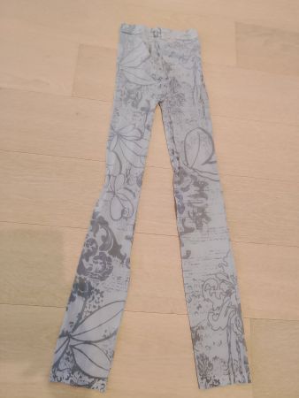Feine Print-Leggings mit floralem Muster, Gr. M, top Zust...