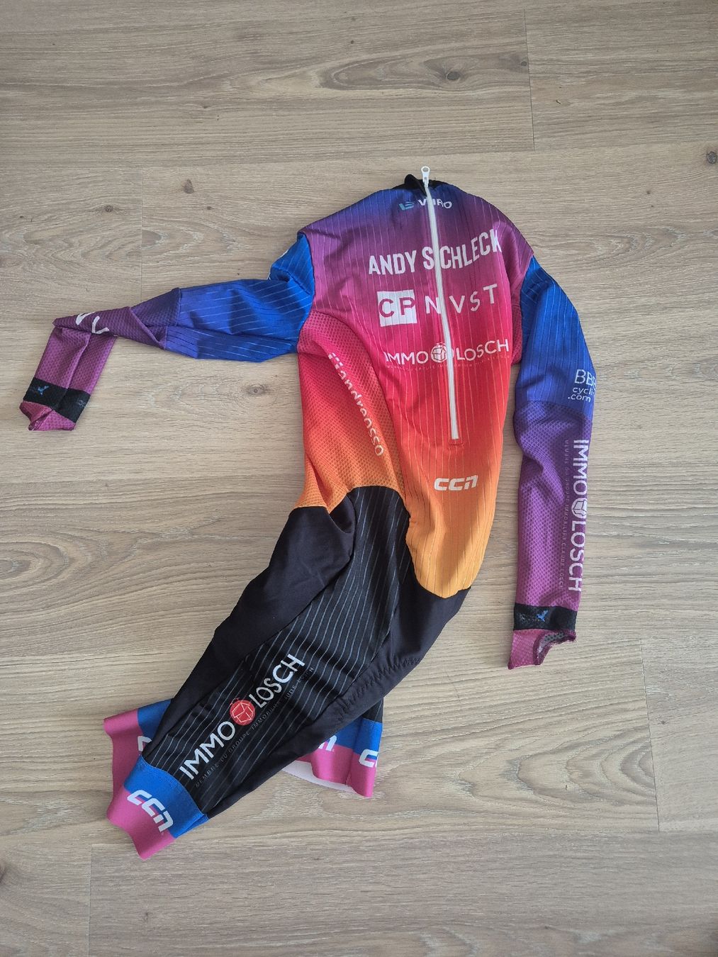 Canottiere & Pantaloni: Einteiller – Usato da Steinhausen venduto da des_zv87 3