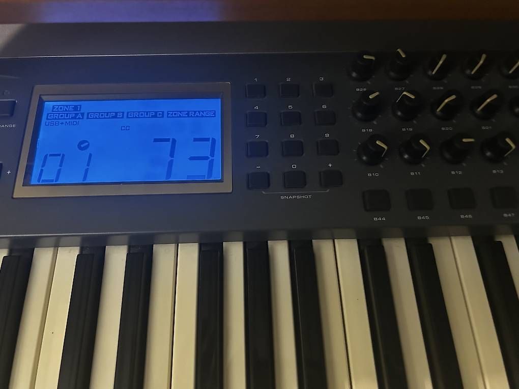 Musikinstrumente: Masterkeyboard Pro 88 M-Audio Keystation  – Gebraucht aus Cadro von Argosound 3