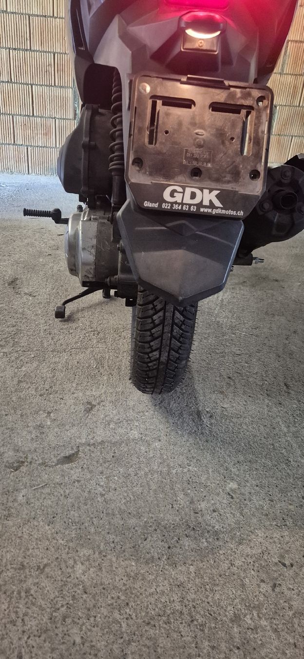 Sym Scooters: Sym Roller 125cc – Gebraucht aus Thun von Vet.Lim 4