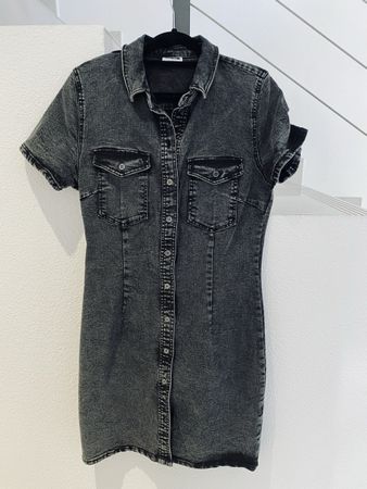 Neu!Jeanskleid von Noisy May, Kurzarm, Grösse M
