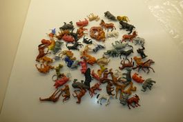 Viele Tierfiguren