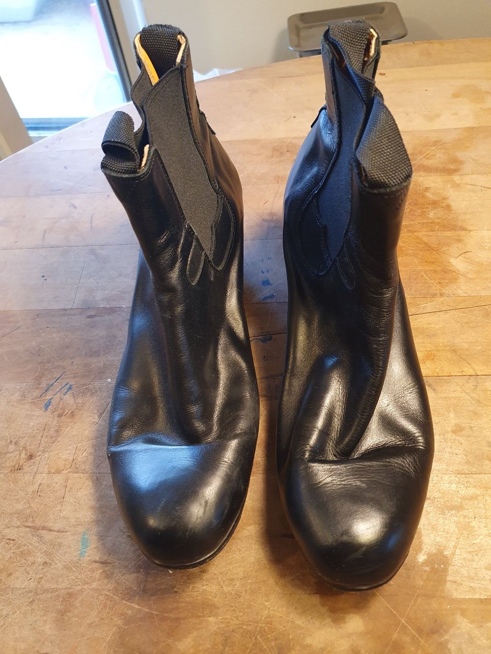 Scarpe da donna: Flamencostiefeletten genagelte Sohlen gr 31 – Usato da Zürich venduto da loosebone 8